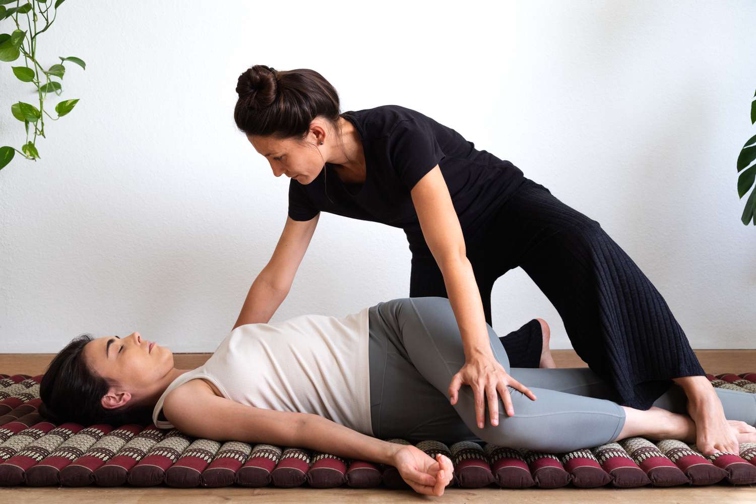 Thai massage assisted stretch